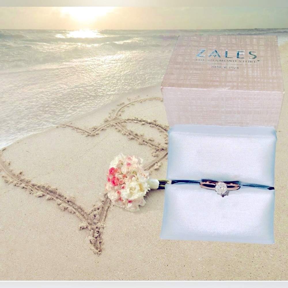 Zales 1/2 CT 💍 Diamond Solitaire 14K Yellow Gold 💎 FINAL MARKDOWN - Picture 2 of 16